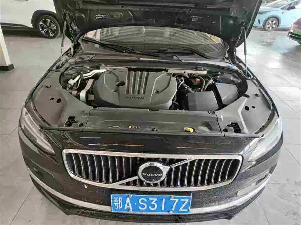 Volvo S90 2022 — фото 9