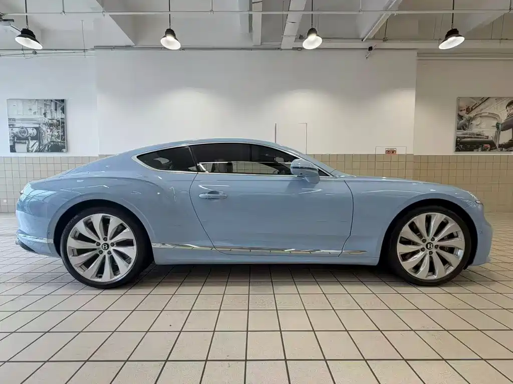 Bentley Continental — фото 5