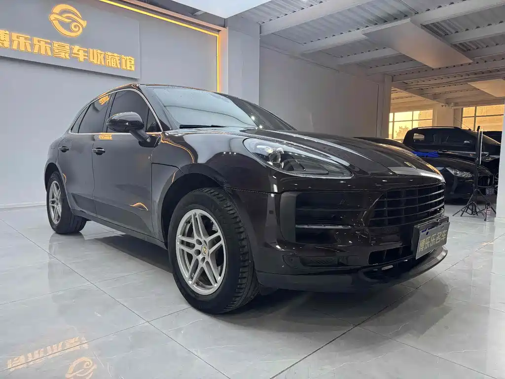 Porsche Macan 2020 — фото 3