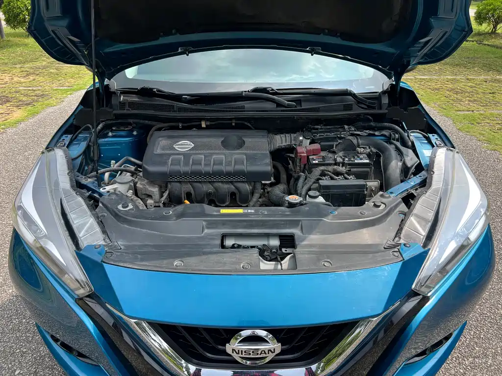 Nissan Bluebird 2017 — фото 17