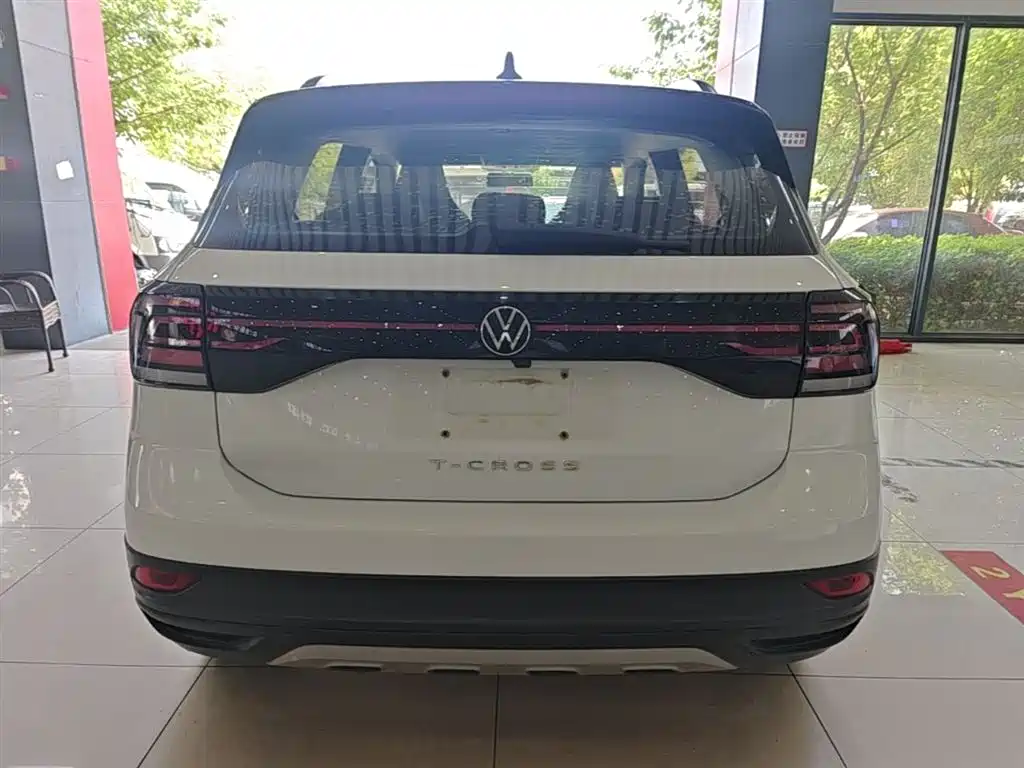 Volkswagen T-Cross 2023 — фото 6