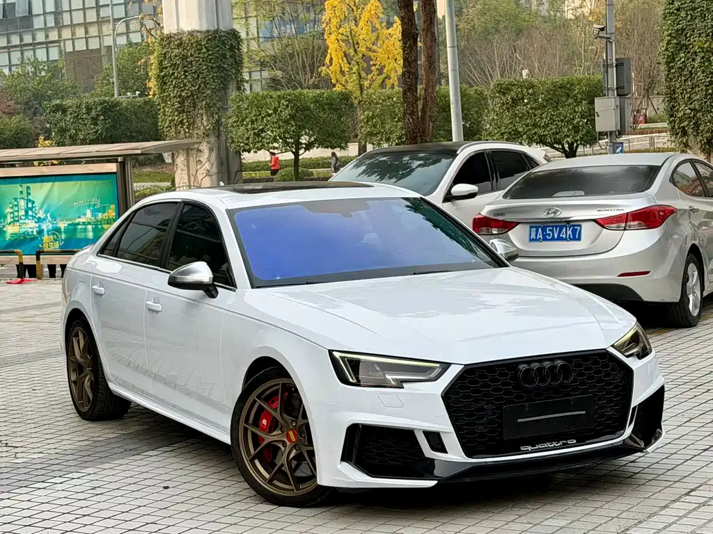 Audi A4L 2020 — фото 2