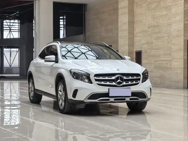Mercedes-Benz GLA 2018