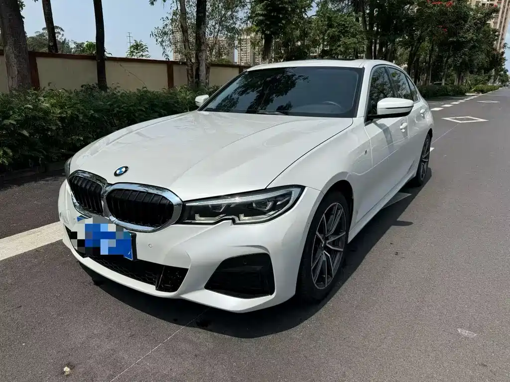 BMW 3 Series 2021 — фото 1