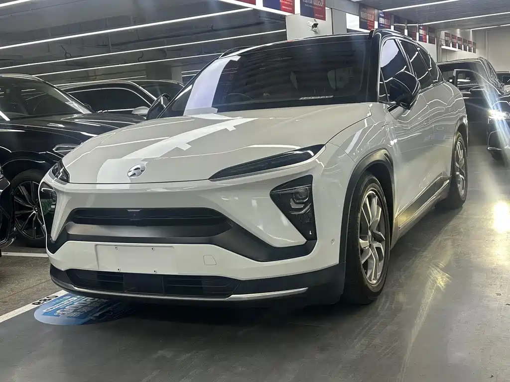 NIO ES6 2020