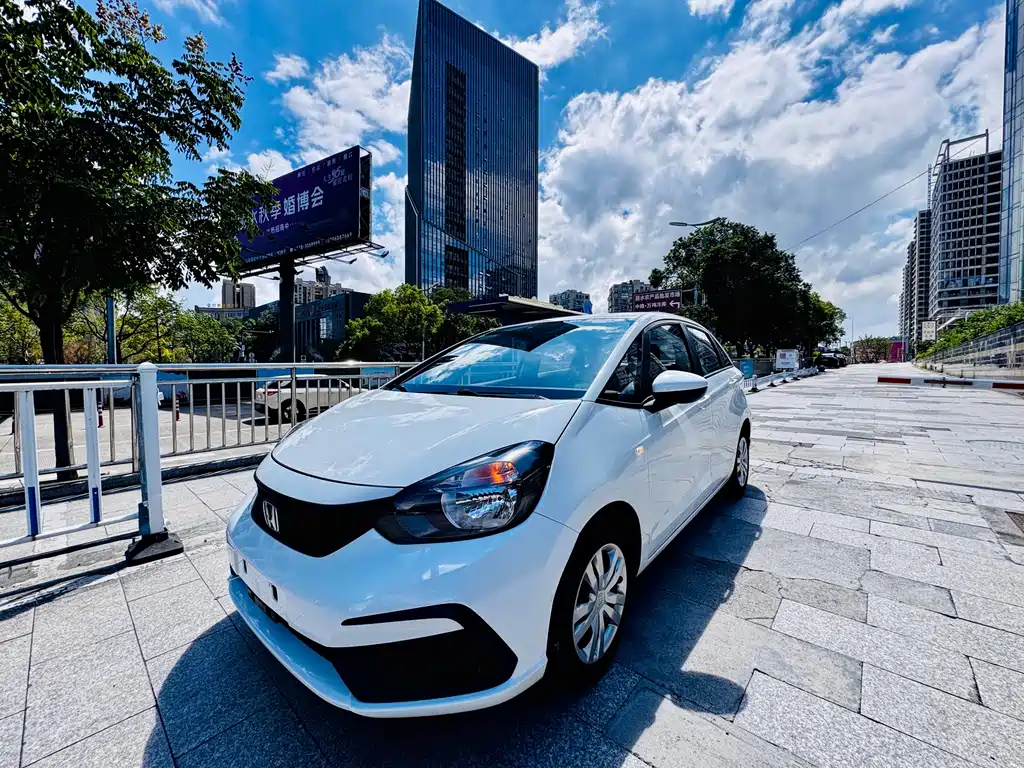 Honda Fit 2023 — фото 1
