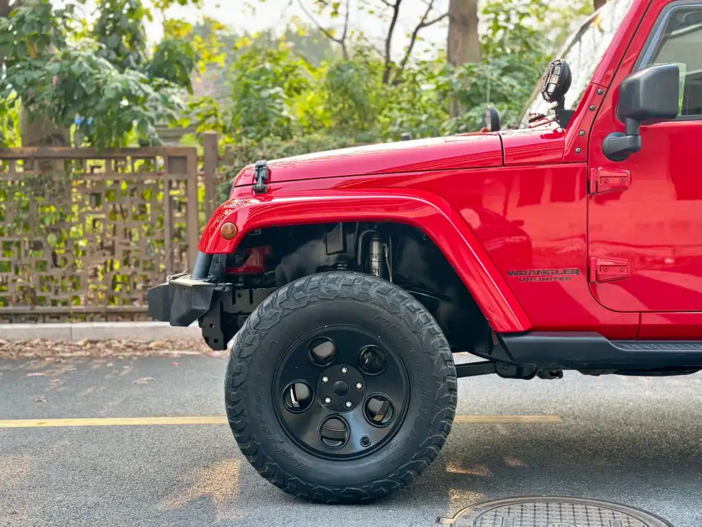 Jeep Wrangler 2015 — фото 7