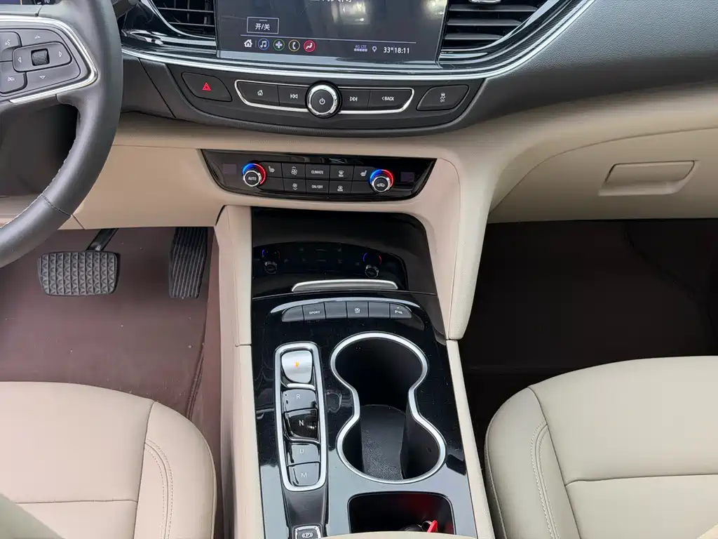 Buick Regal 2021 — фото 14