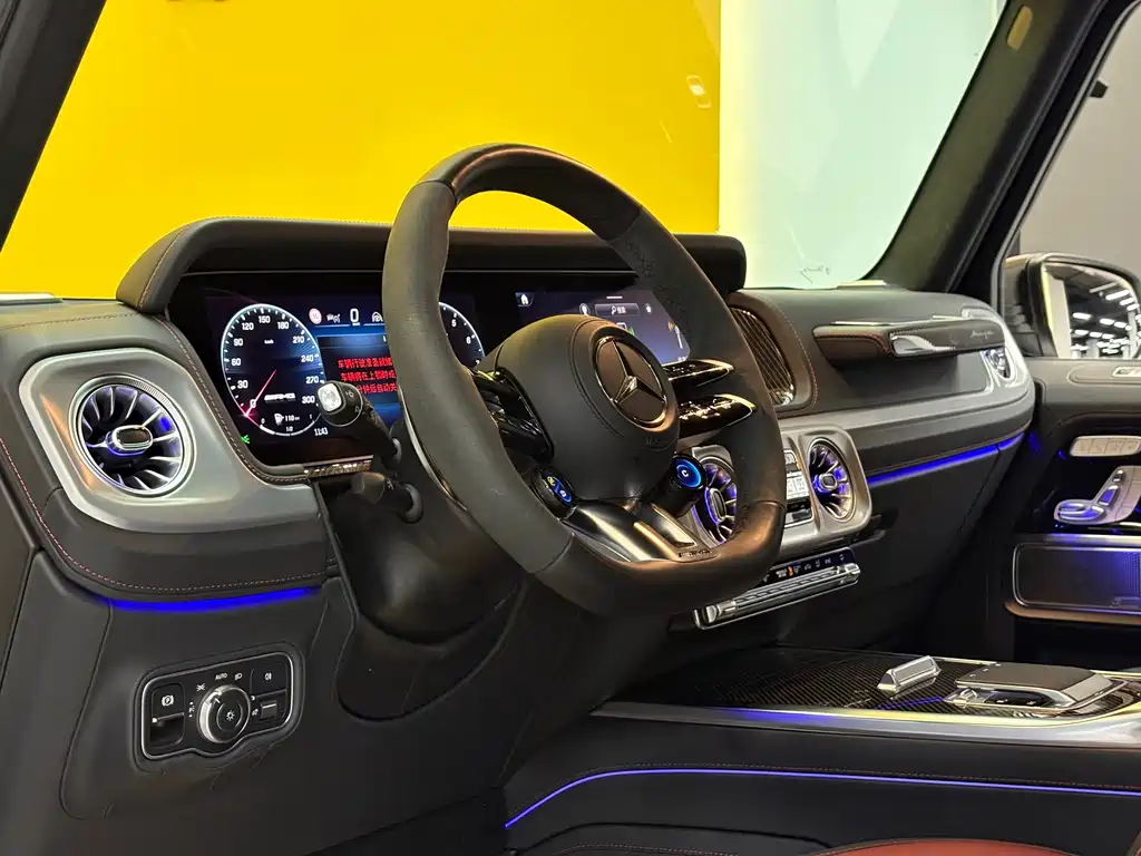 Mercedes-Benz G-Class AMG 2025 — фото 10
