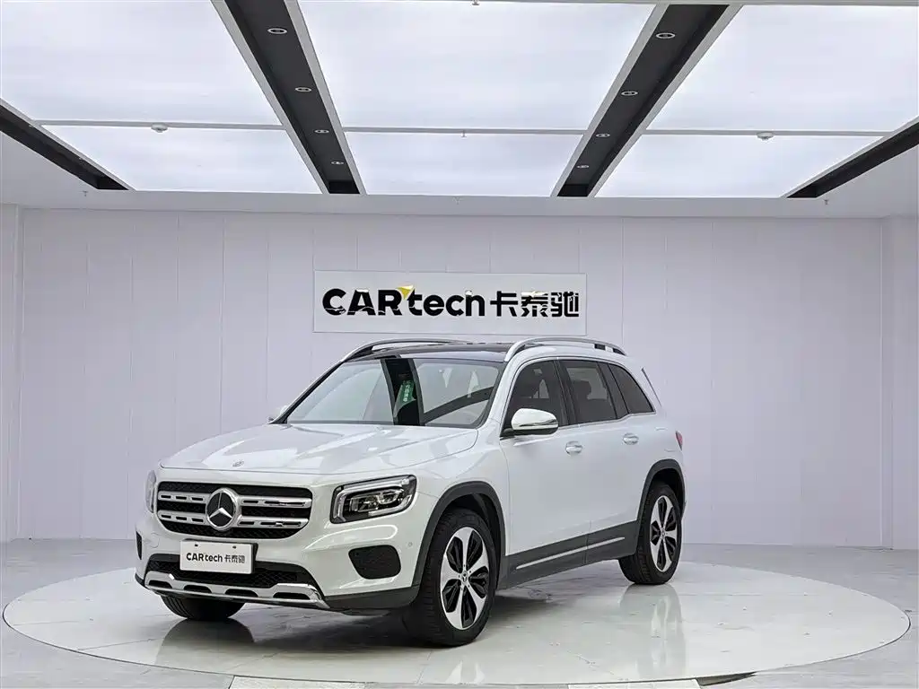 Mercedes-Benz GLB 2021 — фото 1