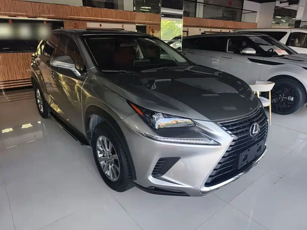Lexus NX 2018 — фото 4