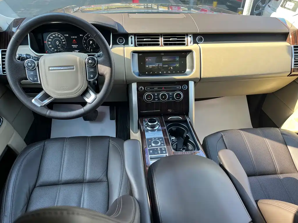 Land Rover Range Rover 2018 — фото 21