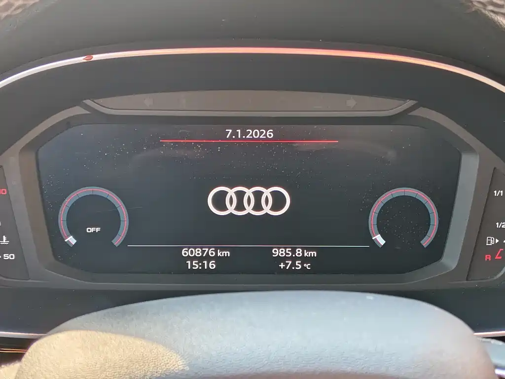 Audi Q3 2023 — фото 20