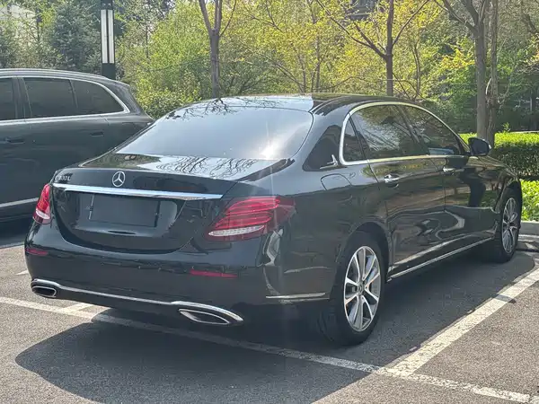 Mercedes-Benz E-Class 2019