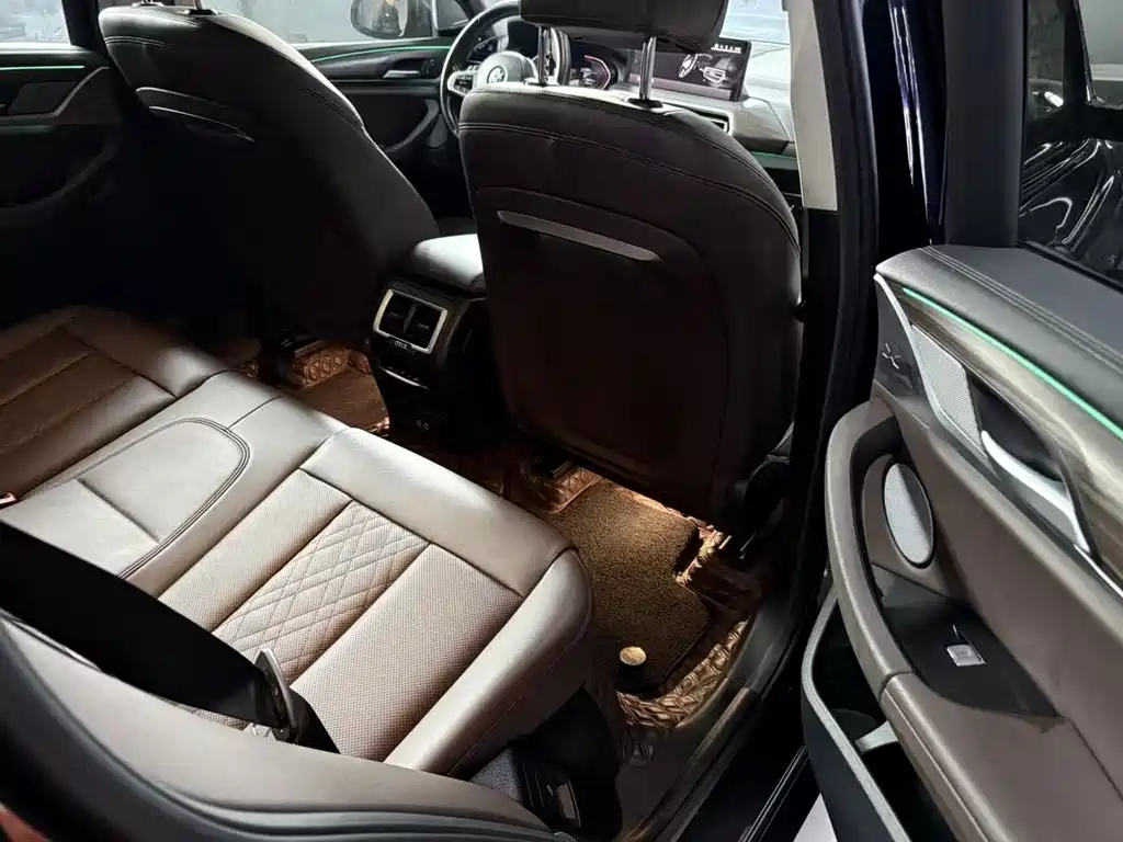 BMW X3 2021 — фото 10