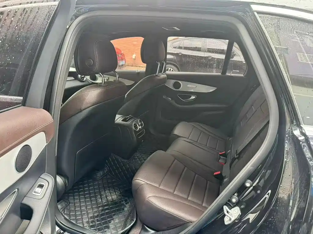 Mercedes-Benz GLC 2022