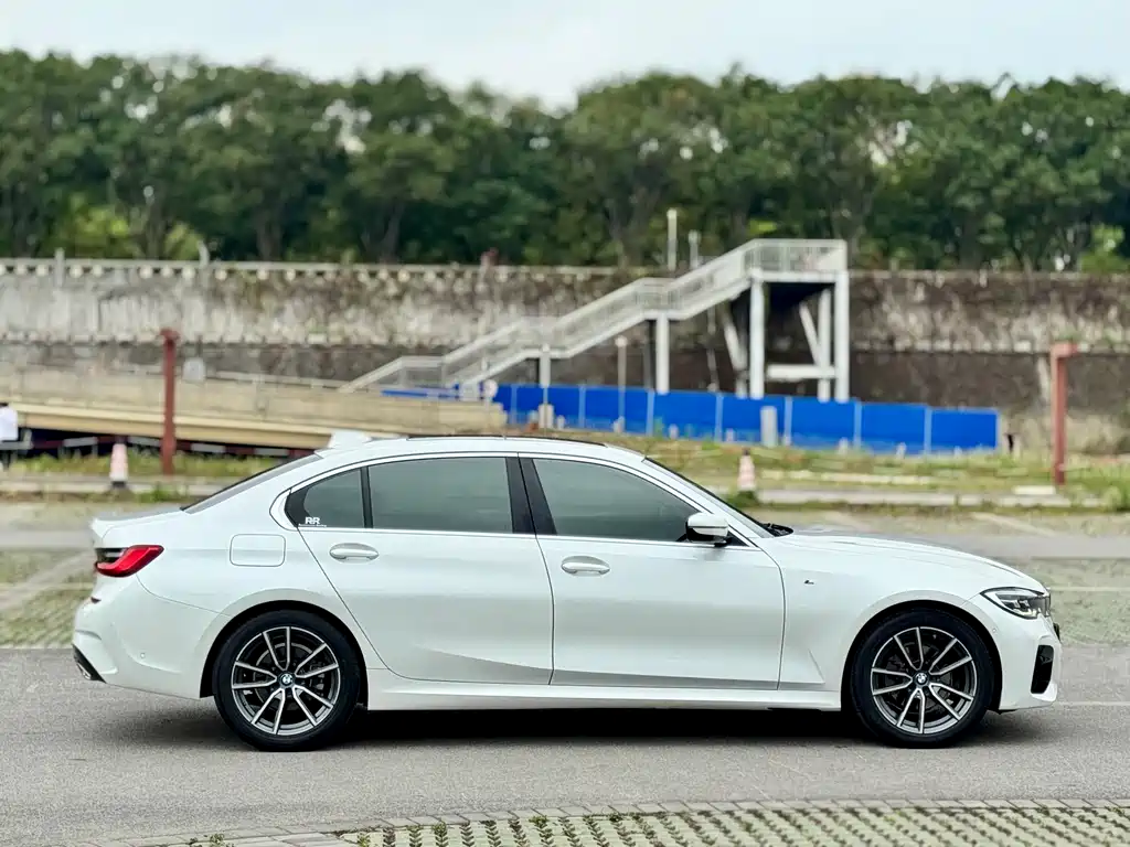 BMW 3 Series 2020