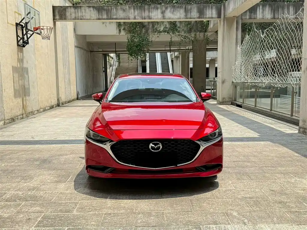 Mazda 3 Axela 2020 — фото 2