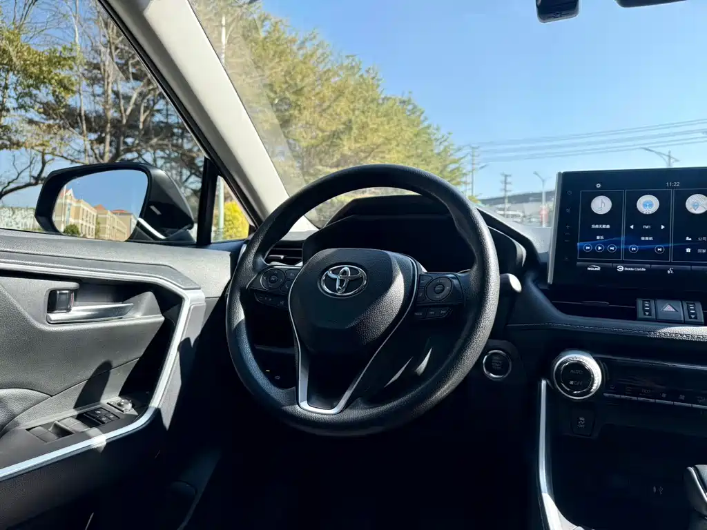 Toyota Wildlander 2021 — фото 21