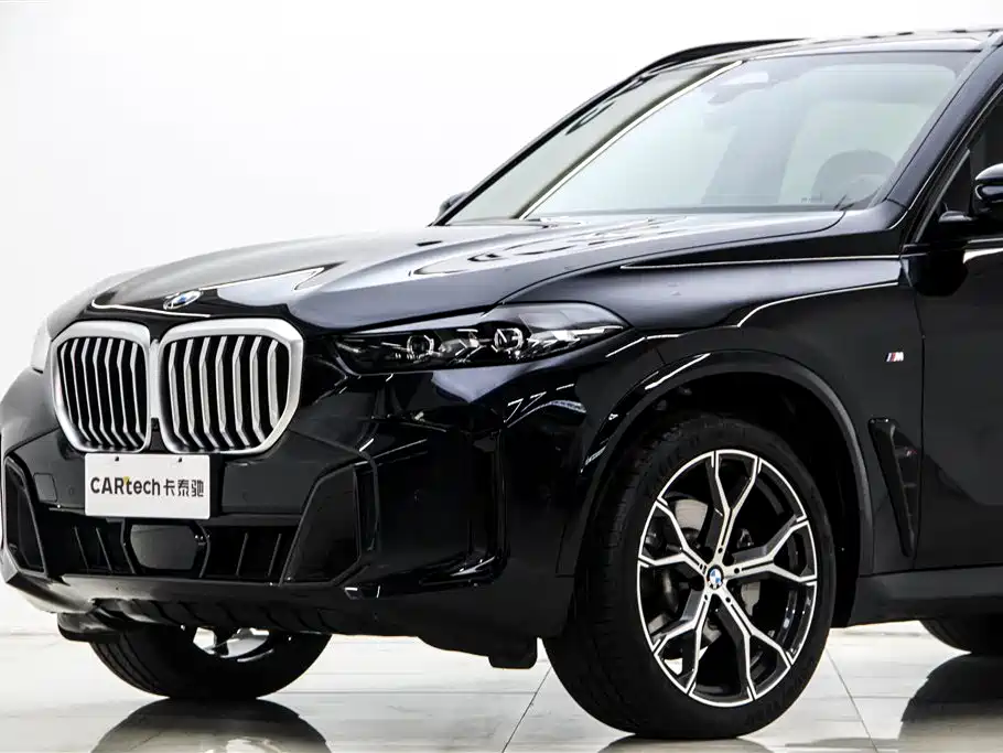 BMW X5 2025 — фото 8