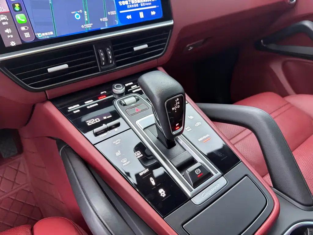 Porsche Cayenne 2019 — фото 14