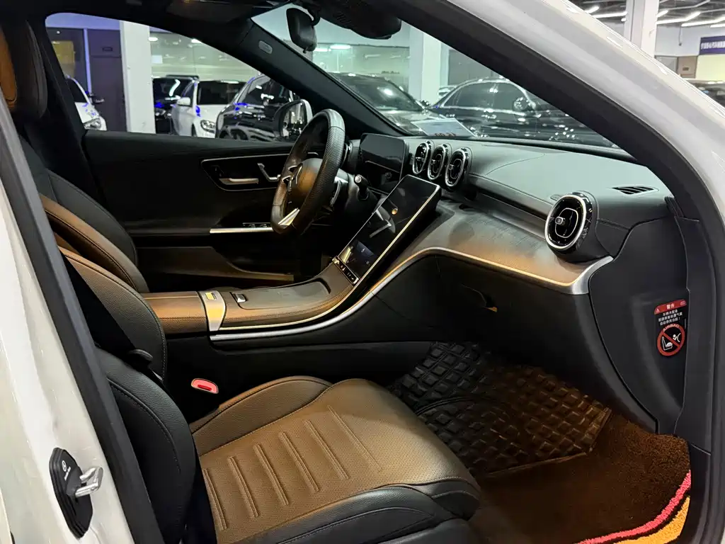 Mercedes-Benz C-Class 2022