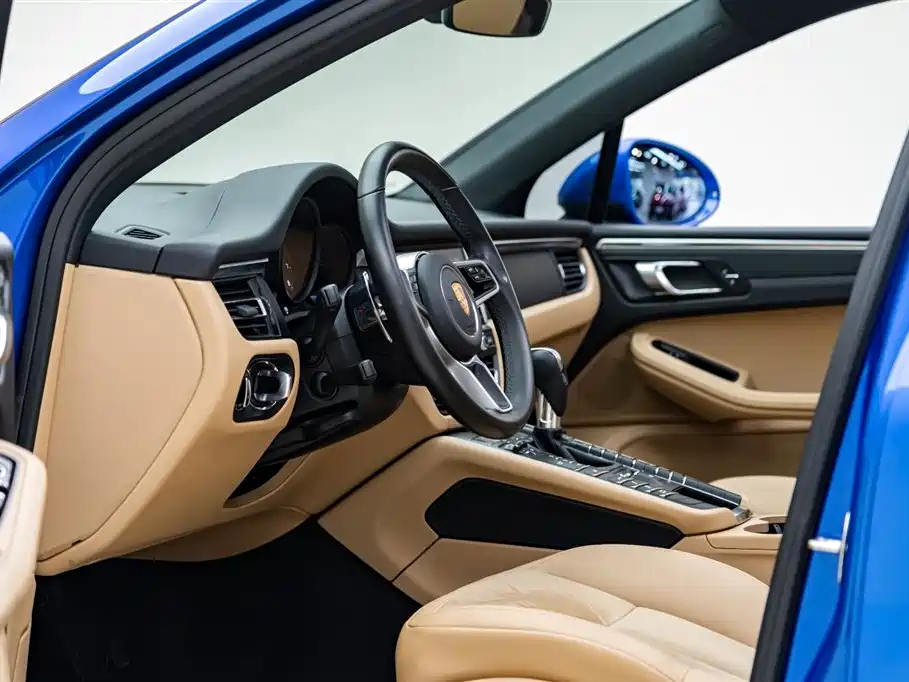 Porsche Macan 2019 — фото 8