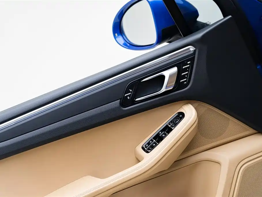 Porsche Macan 2019 — фото 14