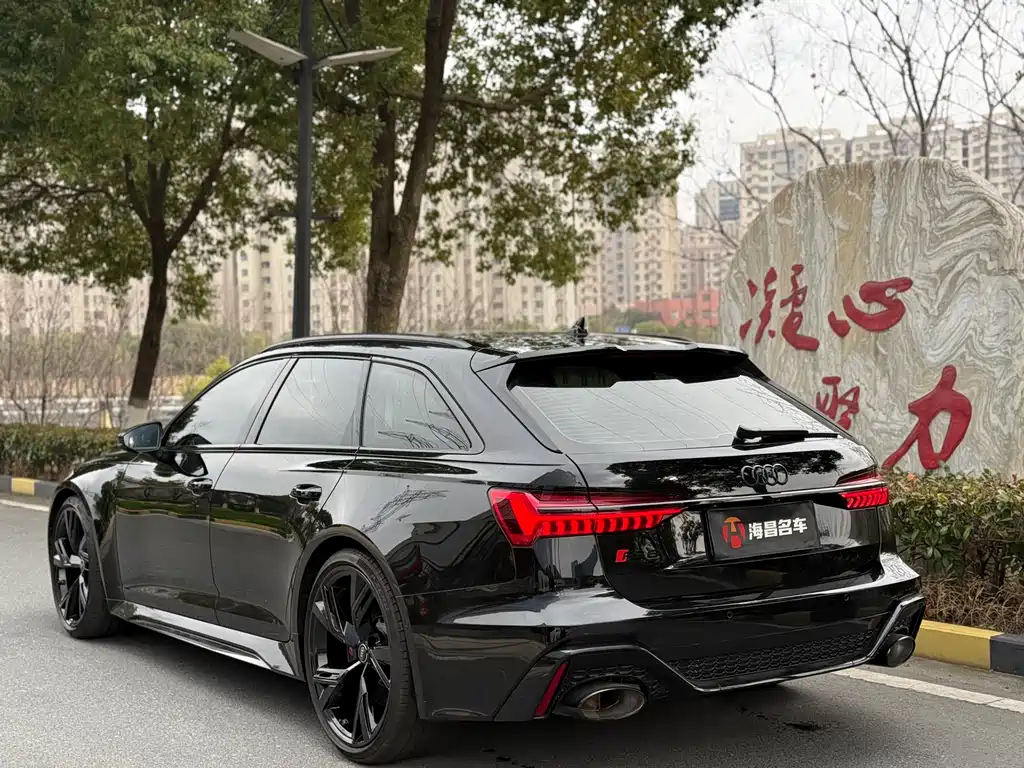 Audi RS 6 2021 — фото 4