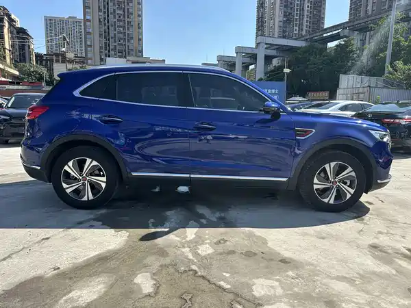 Hongqi HS5 2021