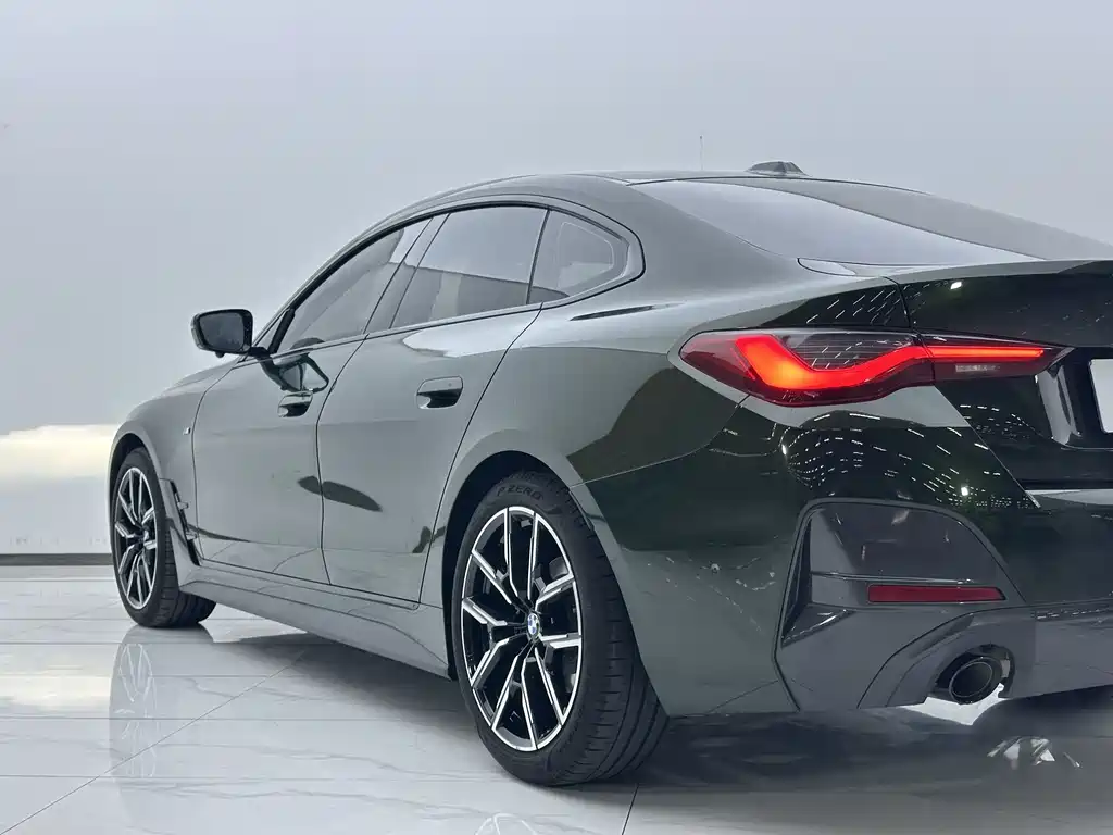 BMW 4 Series 2022 — фото 12