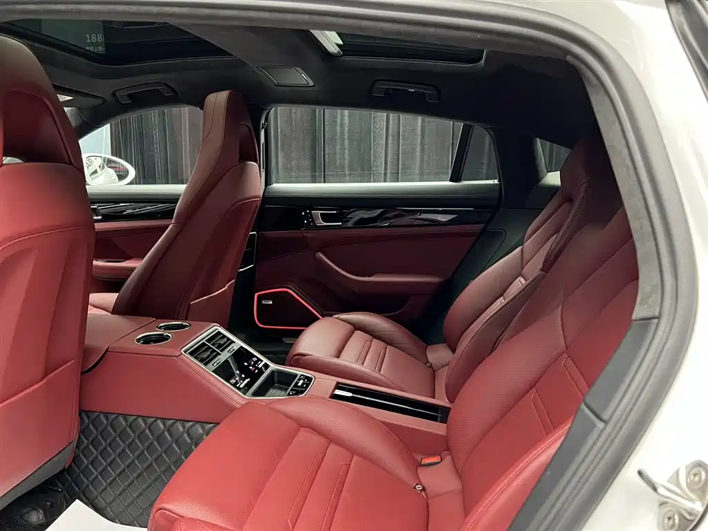 Porsche Panamera 2023 — фото 16