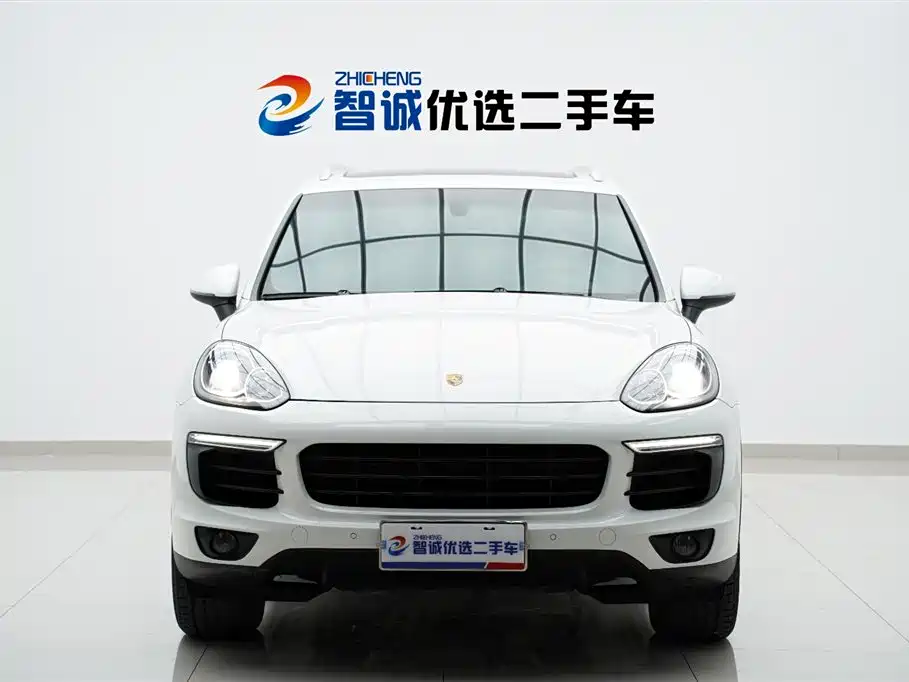 Porsche Cayenne 2017 — фото 2