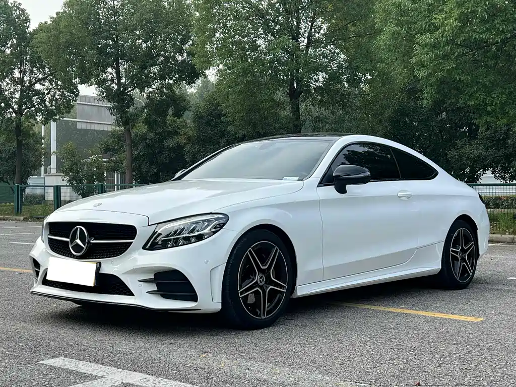 Mercedes-Benz C-Class 2021