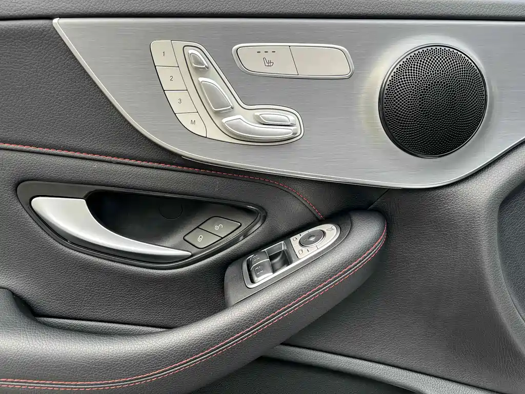 Mercedes-Benz C-Class 2021 — фото 11