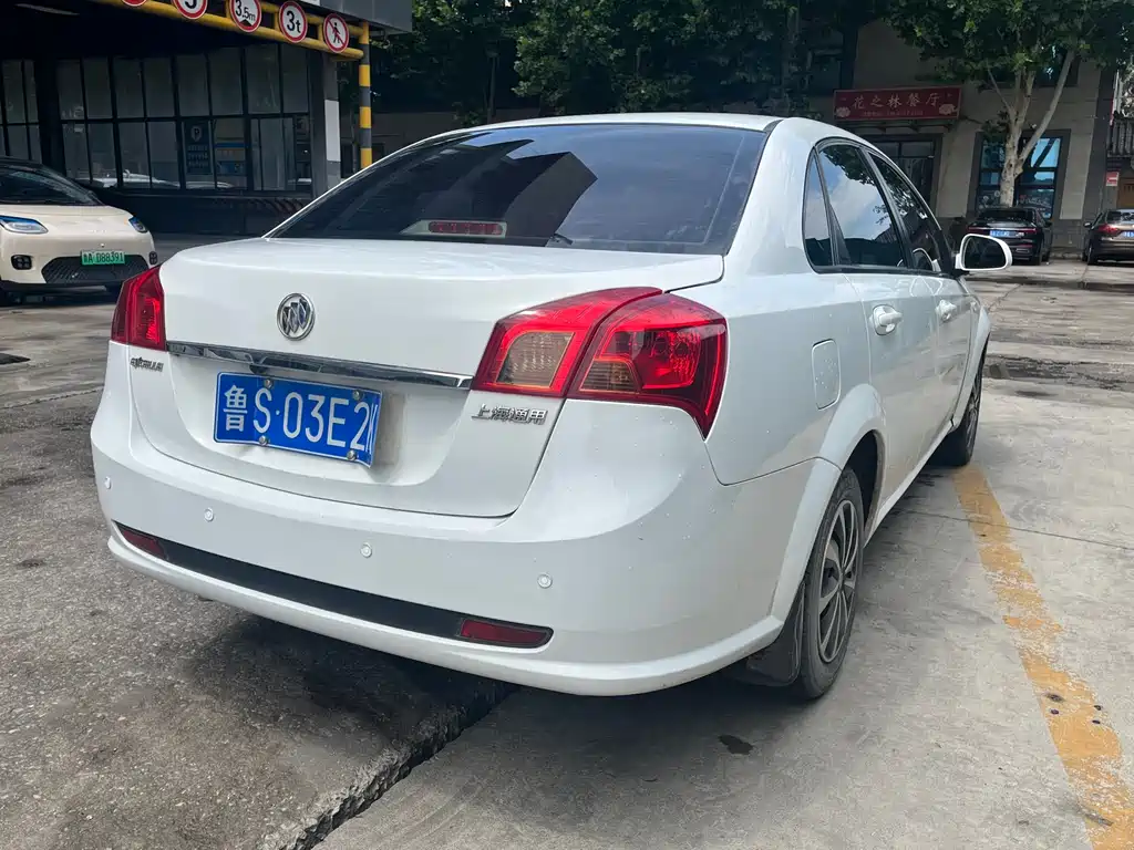 Buick Excelle 2016