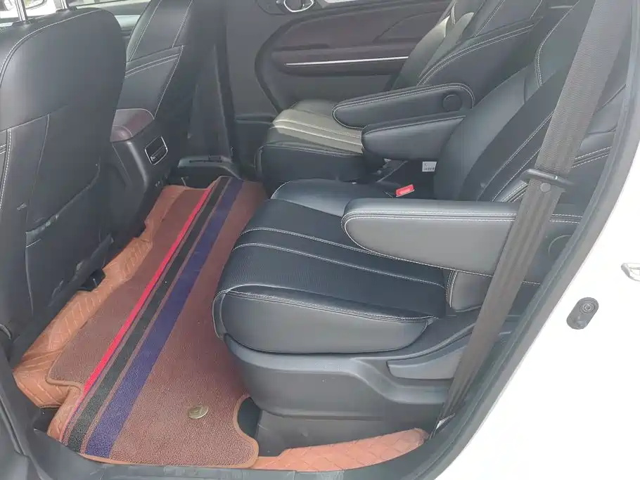 GAC Trumpchi M6 2023 — фото 11