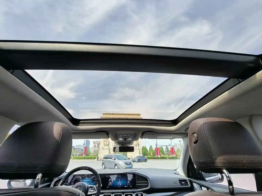 Mercedes-Benz GLE 2020 — фото 20