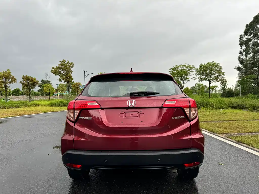 Honda Vezel 2015