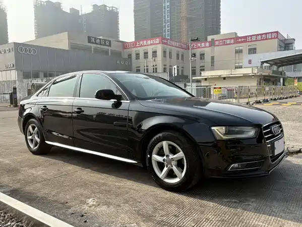 Audi A4L 2013