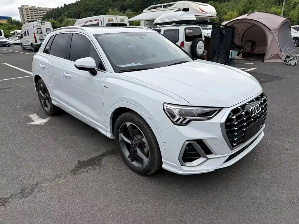 Audi Q3 2023