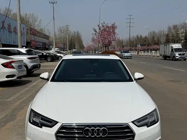 Audi A4L 2017