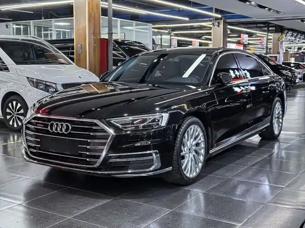 Audi A8 2022