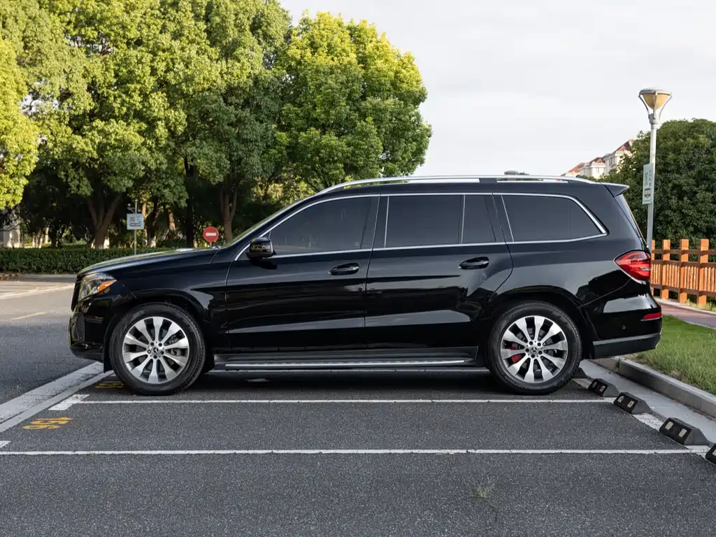 Mercedes-Benz GLS 2018 — фото 4
