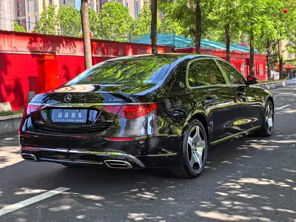 Mercedes-Benz Maybach S-Class 2024