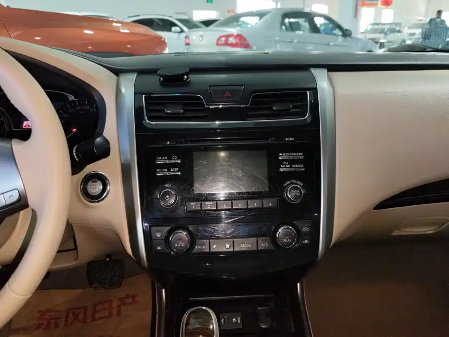 Nissan Teana 2015 — фото 13