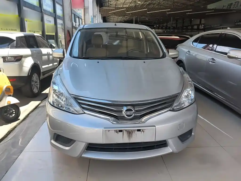 Nissan Livina 2018