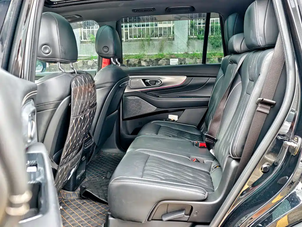 GAC Motor Trumpchi GS8 2023 — фото 14