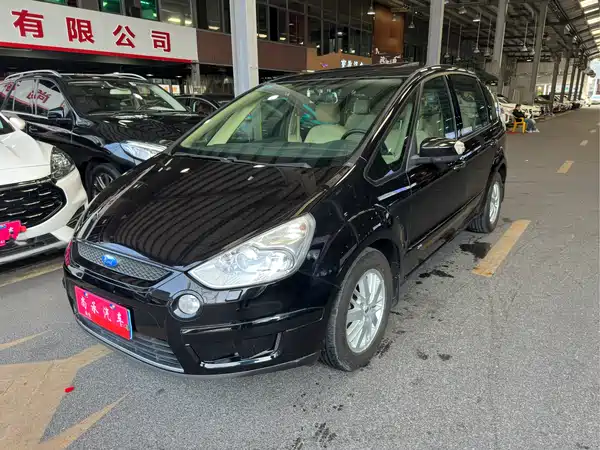Ford Max 2008
