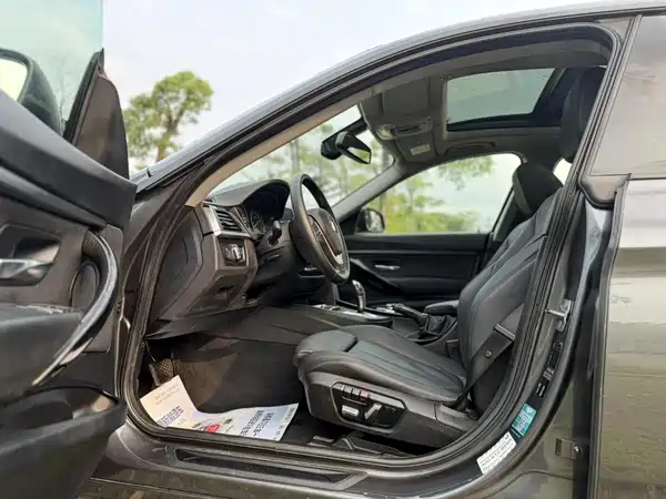 BMW 3 Series GT 2019